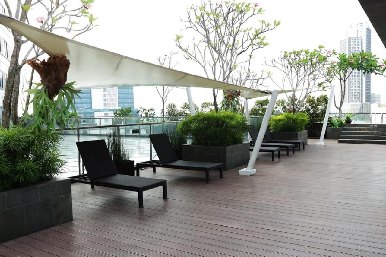 โรงแรมซานติกา พรีเมียร์ บินทาโร เซอร์ปง ภายนอก รูปภาพ