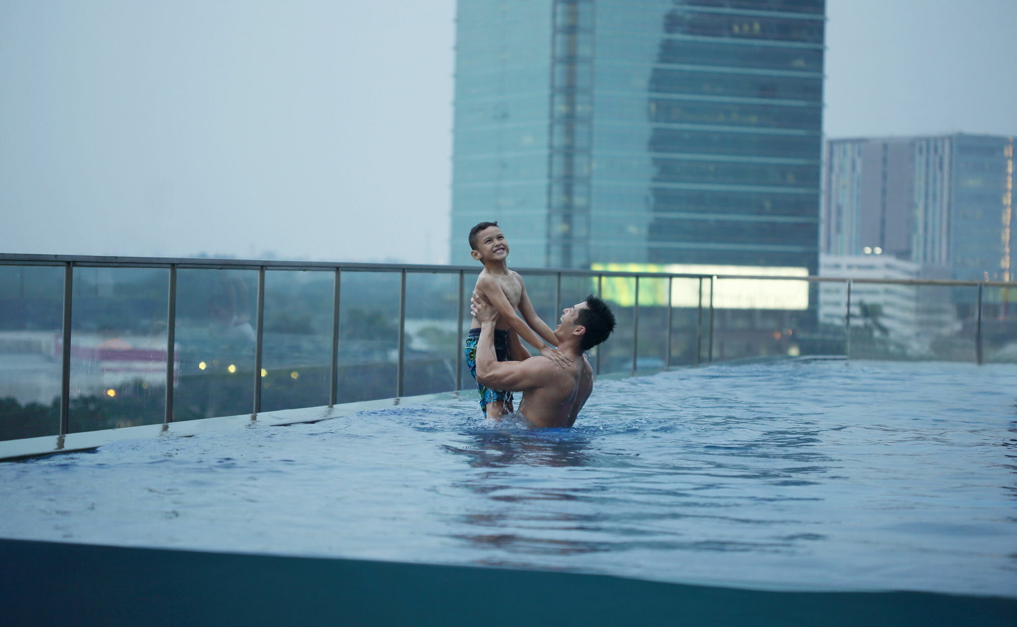 โรงแรมซานติกา พรีเมียร์ บินทาโร เซอร์ปง ภายนอก รูปภาพ